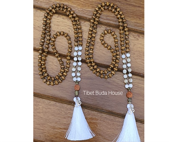 Japa Mala Budista Madera y Cuarzo Blanco